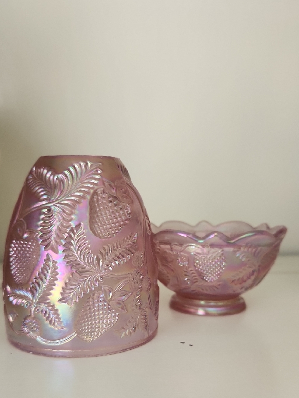 Iridescent Pink "Strawberry" Fairy Lamp — Decorative Fenton Art Glass - Picture 4 of 4